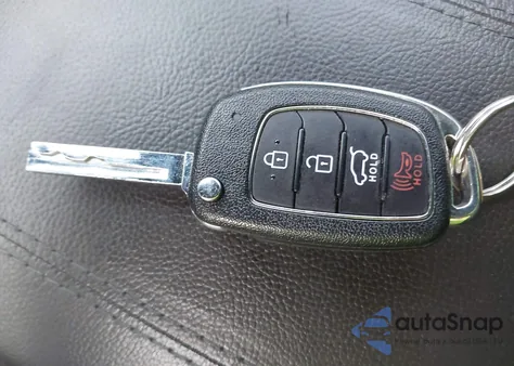 2017 Hyundai Santa Fe Sport 2.4L from USA, damaged, VIN 5XYZTDLB7HG403899